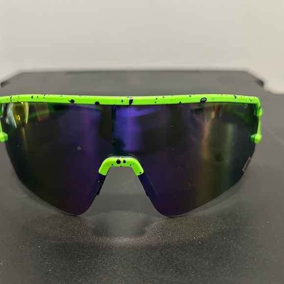 Pugs Green and Blue Sport Sunglasses - Picture 1 of 9